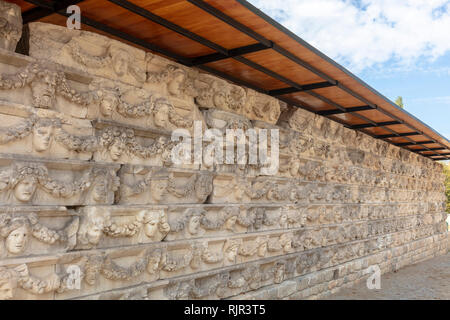 Stein Platten an die archäologische Stätte von Helenistic Stadt Aphrodisias in westlichen Anatolien, Türkei. Stockfoto