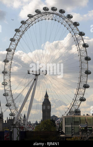 Palast von Westminster mit dem Clock Tower, Big Ben, die von der UNESCO zum Weltkulturerbe in London, England, Vereinigtes Königreich. 28 Oktober 2008 © wojciech Stockfoto