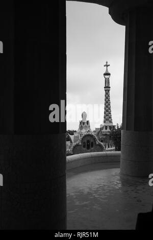 Park Güell in Barcelona, Spanien. Schwarz/Weiß-Bild Stockfoto