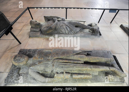 William Marshal, 1st Earl of Pembroke Bildnis und William Marshal, 2. Earl of Pembroke, Bildnis im romanischen Tempel Kirche Erbaut 1185 durch Ritter Templa Stockfoto
