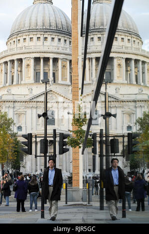 Barocke St. Paul's Kathedrale gebaut 1697 von Christopher Wren auf Ludgate Hill, London, England, Vereinigtes Königreich. 28 Oktober 2008 © wojciech Strozyk/ Stockfoto