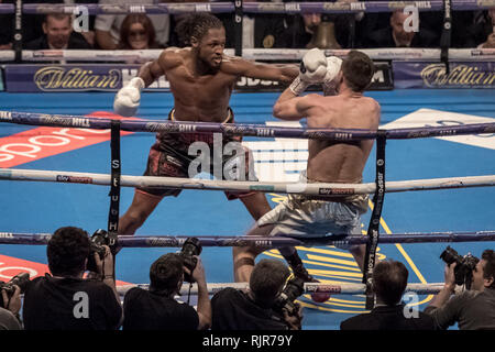 Jake Ball vs Craig Richards in der O2 Arena. London, Großbritannien. Stockfoto