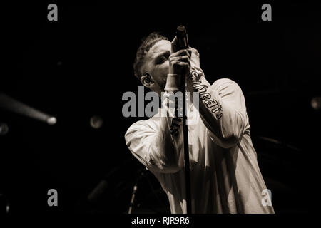 Fragen live bei o2 Victoria Warehouse Februar 2019 Stockfoto