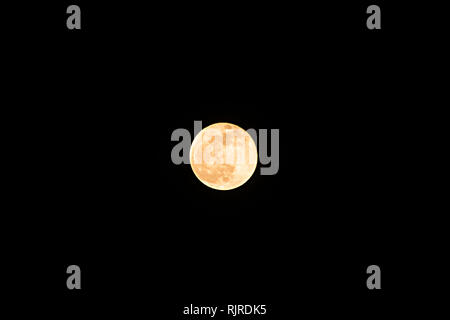 Super Mond am Tag der Mondfinsternis am 21. Januar 2019 Stockfoto