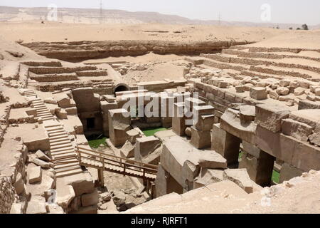 Abydos, eine der ältesten Städte des antiken Ägypten; Die osririon Stockfoto