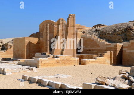 Grab von Kagemni, wesir von Ägypten, in Saqqara; 2330BC. Von den frühen Teil der Herrschaft von König Teti der sechsten Dynastie Ägyptens Wesir. das Grab von Kagemni, das größte Mastaba in der teti Friedhof in Saqqara bestattet. Stockfoto