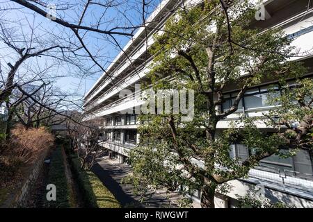 Hauptgebäude der National Diet Library, Tokio, Tokyo, Japan. Durch MAYEKAWA ASSOCIATES, Architekten & Ingenieure entwickelt. Im Jahre 1968 gebaut. Stockfoto