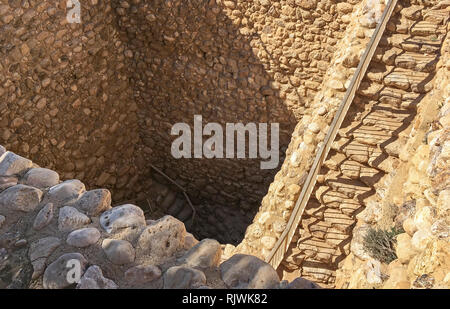 Der obere Teil der antiken unterirdischen System, Tel. Beer Sheva in Israel. Stockfoto