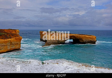 Besuchen sie Australien. Scenics und Blick entlang der Great Ocean Road und die Zwölf Apostel und der London Bridge Stockfoto