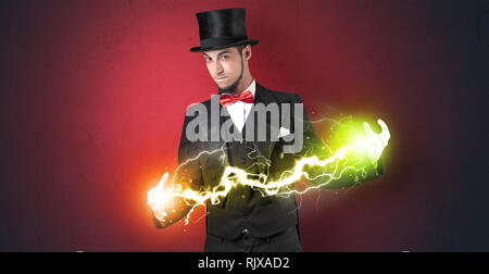 Magier Sekt super power zwischen seine beiden Hände Stockfoto