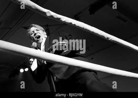 Schachboxen Gleiches an der geistigen Fight Club in Berlin. Stockfoto