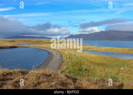 Schmaler Pfad auf Insel in Island Stockfoto