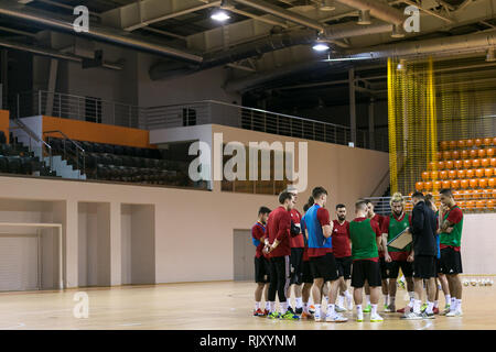 2020 FIFA Futsal-Weltmeisterschaft Qualifier. Wales Kader Züge bei der FUTSAL ARENA FMF vor Ihren 3-Spiel Turnier vs Rivalen, Moldawien, Finnland und Keine Stockfoto