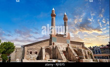 Die minarette der Gökmedrese oder Gök Medrese Sivas, Türkei Stockfoto