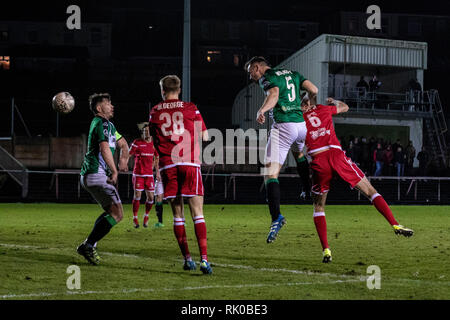 Llanelli, UK. 08 Feb, 2019. Llanelli Stadt host Aberystwyth Stadt Stebonheath Park in der Welsh Premier League. Quelle: Lewis Mitchell/Alamy leben Nachrichten Stockfoto