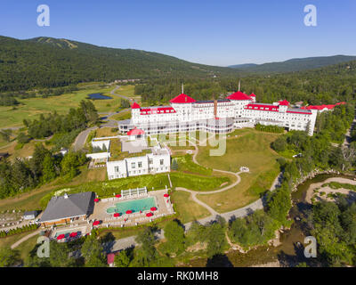 Luftaufnahme von Mount Washington Hotel in Bretton Woods, New Hampshire, USA. Das Hotel bewirtet die geldpolitischen Konferenz von Bretton Woods im Jahre 1944. Stockfoto