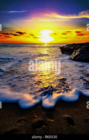 Küsten Sonnenauf- und -untergänge in Wales Stockfoto