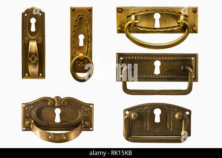 Anzeige von Vintage Möbeln Hardware. Antike Möbel Griffe aus Metall
