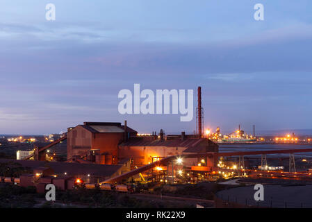 Industrielle Landschaft an der Eisenerz pellet Verarbeitung Gießerei in Whyalla in Südaustralien Stockfoto