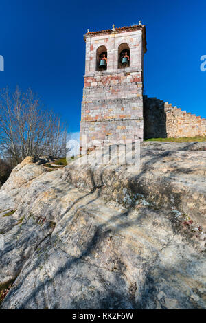 Iglesia Rupestre de los Santos Justo y Pastor, Olleros de Pisuerga, Montaña Palentina, Palencia, Castilla y Leon, Spanien, Europa Stockfoto