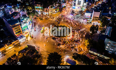 Nga sau Cong Hoa Kreisverkehr oder traffic Circle, Ho Chi Minh City oder Saigon, Vietnam Stockfoto