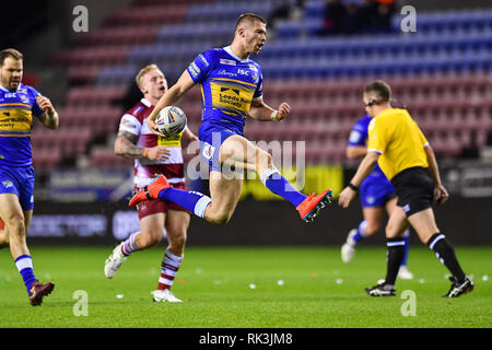 8. Februar 2019, DW Stadium, Wigan, England; Betfred Super League, Runde 2, Wigan Warriors vs Leeds Rhinos; Jack Walker (1) von der Leeds Rhinos in Aktion Quelle: Craig Thomas/News Bilder Stockfoto