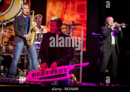 Las Vegas, NV, USA. 8 Feb, 2019. *** Haus AB *** Robert Lamm. Im Bild als Chicago führt auf dem Venezianischen Theater am Venetian Las Vegas in Las Vegas, NV am 8. Februar 2019. Credit: Erik Kabik Fotografie/Medien Punch/Alamy leben Nachrichten Stockfoto