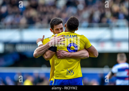 London, Großbritannien. 09 Feb, 2019. Che Adams von Birmingham City feiert sein und Birminghams zweite Hälfte erste Ziel zählen während der efl Sky Bet Championship Match zwischen den Queens Park Rangers und Birmingham City an der Loftus Road Stadium, London, England am 9. Februar 2019. Foto von Phil Hutchinson. Nur die redaktionelle Nutzung, eine Lizenz für die gewerbliche Nutzung erforderlich. Keine Verwendung in Wetten, Spiele oder einer einzelnen Verein/Liga/player Publikationen. Credit: UK Sport Pics Ltd/Alamy leben Nachrichten Stockfoto
