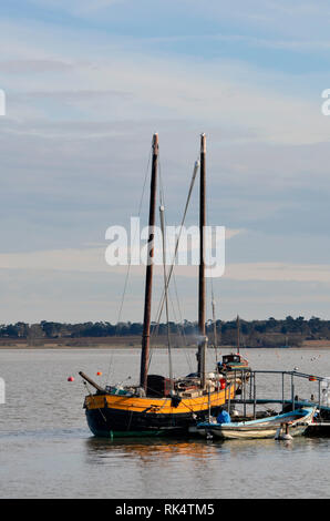 Live an Bord der Yacht, bei waldringfield River deben Suffolk England uk günstig Stockfoto