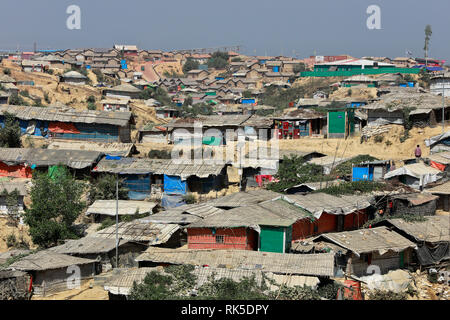 Cox's Bazar, Bangladesch - Februar 02, 2019: Allgemeine Ansicht des Balukhali Rohingya Flüchtlingslager bei Ukhiya in Cox's Bazar, Bangladesch. Stockfoto