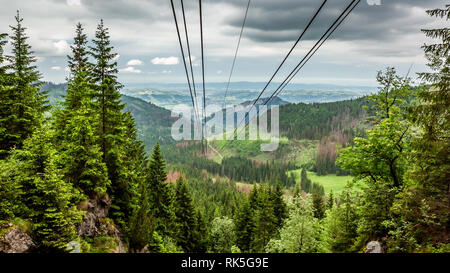 Die Seilbahn zum Berg Kasprowy Wierch in Kuznice in Polen Stockfoto