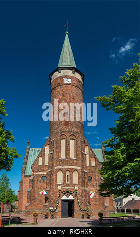 Befestigte Kirche von St. Lucas, 14. Jahrhundert, gotischen Stil, in Drzewica, Masowien, Polen Stockfoto