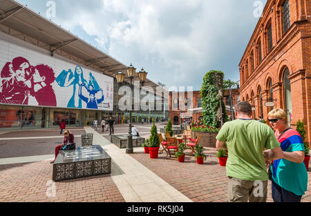 Manufaktura Shopping und Entertainment Center im 19. Jahrhundert industriellen Komplex in Lodz, Polen umgewandelt Stockfoto