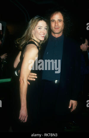 LAS VEGAS, NV - Januar 1: Komponist/Produzent Richard Baskin nimmt "Ein Abend mit Barbra Streisand Konzert am 1. Januar 1994 im MGM Grand in Las Vegas, Nevada. Foto von Barry King/Alamy Stock Foto Stockfoto