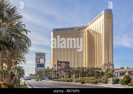 LAS VEGAS, Nevada, USA Januar 1st, 2018: Mandalay Bay im Jahr 2018, ein Resort und Casino auf dem Las Vegas Strip. Stephen Paddock eröffneten das Feuer aus einem Zimmer Stockfoto