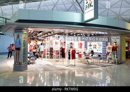 Hongkong - Juni 04, 2015: Hong Kong International Airport. Hong Kong International Airport ist der größte Flughafen in Hongkong. Es ist o entfernt Stockfoto