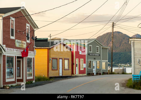 Eine Straßenszene in Woody Point, auf Bonne Bay, im Gros Morne National Park Stockfoto