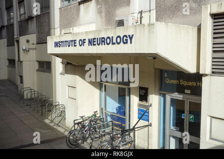 Eingang zum Institut für Neurologie, University College London Hospital, Queen Square, London, WC1, England, VEREINIGTES KÖNIGREICH Stockfoto