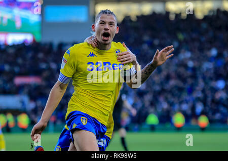 9. Februar 2019, Riverside Stadium, Middlesbrough, England; Sky Bet Meisterschaft, Middlesbrough vs Leeds United: Leslie Phillips (23) von Leeds Utd feiert sein Ziel zu machen, 1-1 in die 101 minuteCredit: Craig Milner/News Bilder der Englischen Football League Bilder unterliegen dem DataCo Lizenz Stockfoto