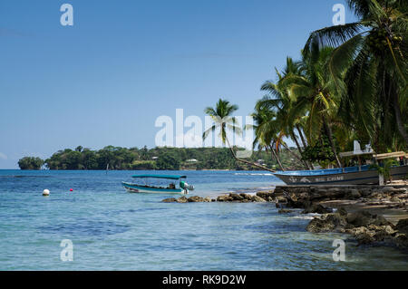 Boca Del Drago Stadt auf Doppelpunkt Insel Archipel Bocas del Toro, Panama Stockfoto