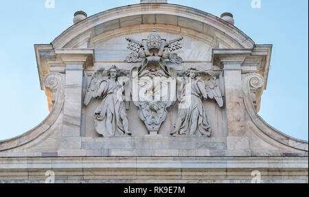 Papst Paul V. Borghese Wappen über dem Acqua Paola Brunnen in Rom, Italien. Stockfoto