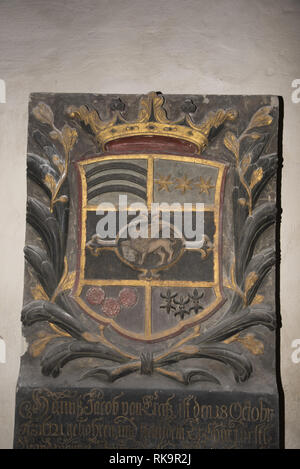 Oder Kloster Zinna Kloster Zinna ist eine ehemalige Zisterzienserabtei in einer kleinen Stadt namens Jüterbog in Brandenburg, Deutschland. Stockfoto