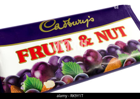 Cadbury Fruit & Nut Milk Schokoladenbonbon Bar mit Retro Verpackung Der Verpackung Stockfoto