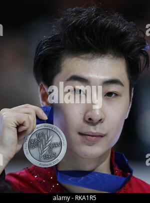 Februar 10, 2019 - Los Angeles, Kalifornien, USA - Silbermedaille Boyang Jin China stellt an der ISU vier Kontinenten Eiskunstlauf-WM im Honda Center in Anaheim, Kalifornien, am 9. Februar 2019. (Bild: © Ringo Chiu/ZUMA Draht) Stockfoto