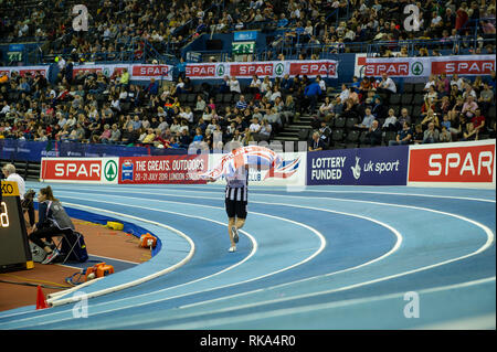 Birmingham, Großbritannien. 9. Februar 2019, Dominic Ashwel gewinnt Mens 60 Meter Finale bei Spar Britische Athletik Indoor Championships in Birmingham, England. Credit: Paul Saripo/Alamy Live News Credit: Paul Saripo/Alamy leben Nachrichten Stockfoto