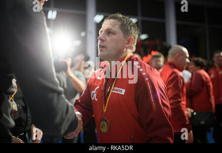 Weinberg, Deutschland. 09 Feb, 2019. Vice-Meister Trainer Frank Heinzelbecker (Weingarten) bei der Preisverleihung. GES/Wrestling/deutschen Ringerliga endgültige Rückkampf: Germania Weingarten - VfK Schifferstadt, 09.02.2019 Sport: German Wrestling League Finale: Germania Weingarten - VfK Schifferstadt, Weingarten, 9. Februar 2019 | Verwendung der weltweiten Kredit: dpa/Alamy leben Nachrichten Stockfoto