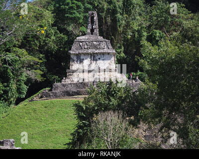 Tempel des Kreuz Pyramide an der alten Maya Nationalpark von Palenque in Chiapas in Mexiko Stockfoto