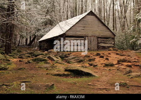 Die historische Noah Bud Ogle Homestead ist ein beliebter Zwischenstopp entlang der Cherokee Orchard Road in Great Smokey Mountains National Park, Gatlinburg, Tennessee Stockfoto