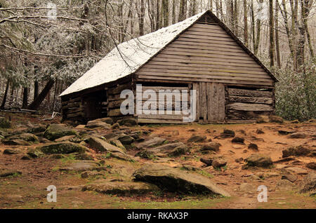 Die historische Noah Bud Ogle Homestead ist ein beliebter Zwischenstopp entlang der Cherokee Orchard Road in Great Smokey Mountains National Park, Gatlinburg, Tennessee Stockfoto