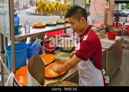 Berühmte chinesische Lebensmittel Straße Restaurants in Jalan Yau Tet Shin in Ipoh, Malaysia Stockfoto